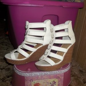BN Sexy Strappy Shoes Wedges w/ Metal Rings